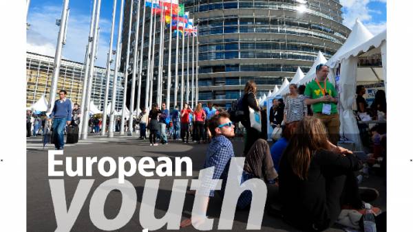 8000 νέοι συζητούν για το μέλλον της Ευρώπης