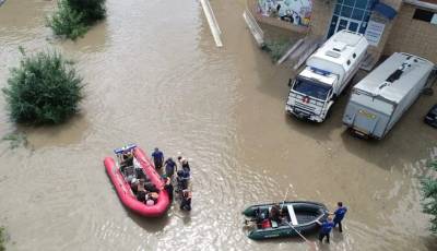Χιλιάδες σπίτια πλημμύρισαν στη ρωσική Άπω Ανατολή, λόγω του τυφώνα Χανούν