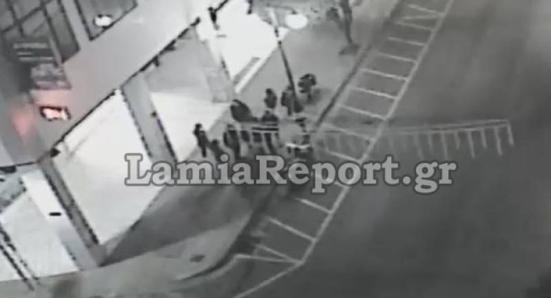 Λαμία: Νεαροί ξυλοκόπησαν καταστηματάρχη γιατί τους έκανε παρατήρηση πως ενοχλούσαν (Βίντεο)