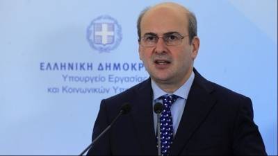 Χατζηδάκης: Ο ΕΦΚΑ πλέον παράγει συντάξεις και όχι καθυστερήσεις
