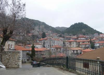 "Η ιστορία του τόπου μας" στο "Νιαρχέικο λιοτρίβι"