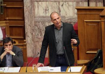 Βαρουφάκης: "Παραμύθια τα περί ηχογράφησης του Eurogroup στην Ρίγα"