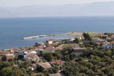 Πρόστιμο και λουκέτο σε ταβέρνα στο Πεταλίδι