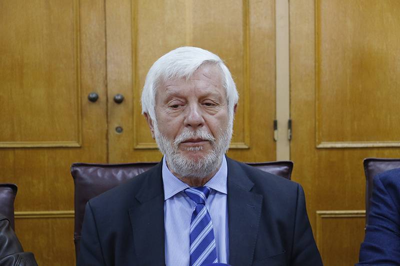 Συζήτηση για κόκκινα δάνεια ζητεί ο Τατούλης