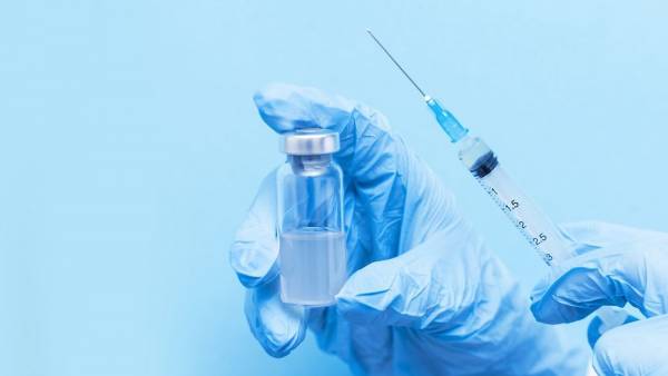 Την Πέμπτη ξεκινά τελικά ο εμβολιασμός στη Μεσσηνία σε ιατρικό και νοσηλευτικό προσωπικό