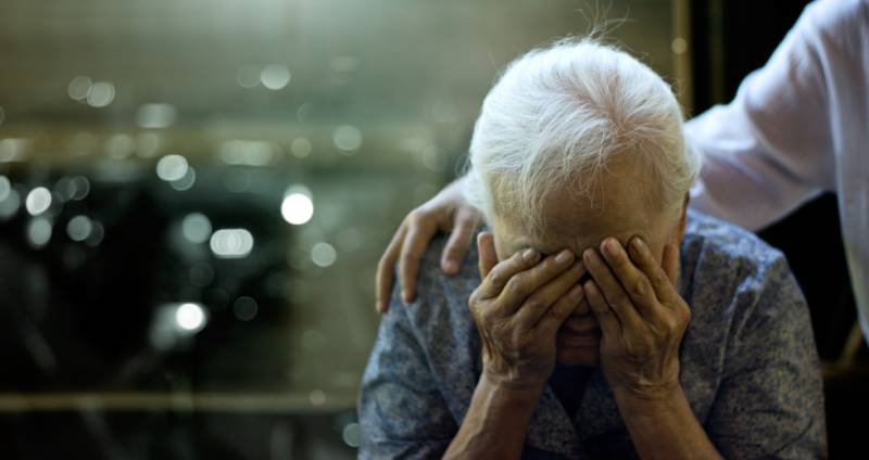 Tεστ αίματος ανιχνεύει ίχνη Αλτσχάιμερ χρόνια πριν τα πρώτα συμπτώματα της νόσου