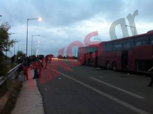 Καραμπόλα πέντε λεωφορείων με οπαδούς του ΠΑΟΚ