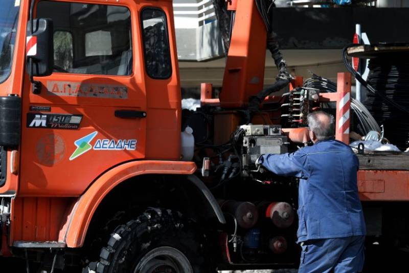 Ζωνιανά: Έδιωξαν κακήν κακώς συνεργείο του ΔΕΔΔΗΕ που πήγε για εργασίες αναβάθμισης μετρητών ρεύματος