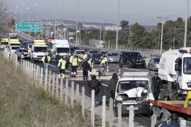 Ουρές χιλιομέτρων στην Αθηνών – Κορίνθου ύστερα από καραμπόλα έξι οχημάτων