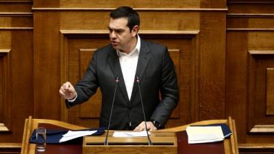 Τσίπρας: Εχουμε χρέος να προστατέψουμε και να αναβαθμίσουμε το δημόσιο πανεπιστήμιο