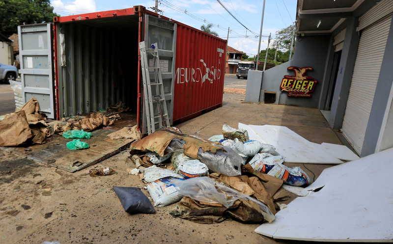 Παραγουάη: Πέντε πτώματα βρέθηκαν μέσα σε κοντέινερ με λίπασμα που είχε σταλεί από τη Σερβία