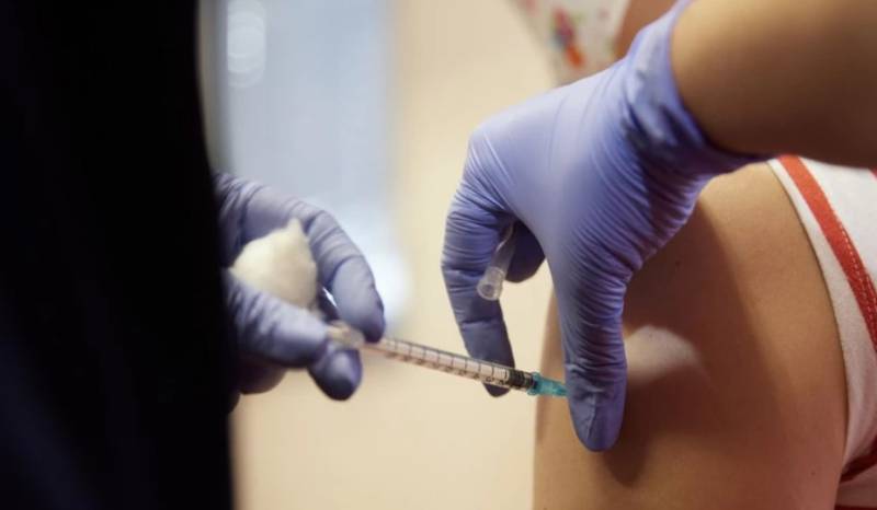 Covid-19 - Σουηδία: Σταματούν οι εμβολιασμοί των εφήβων