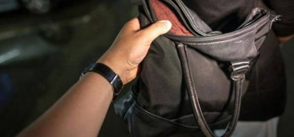 Εκλεψε τσάντα γυναίκας από τα Επείγοντα του Νοσοκομείου Καλαμάτας