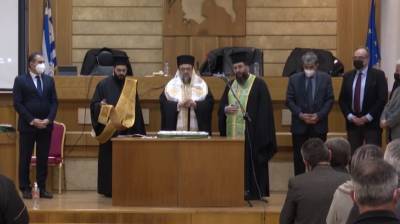 Η πίτα του Δημοτικού Συμβουλίου Καλαμάτας