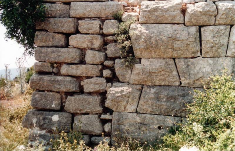 Κάστρα και οχυρά της Μεσσηνίας: Οι οχυρώσεις της Αρχαίας Μεσσήνης (Ιθώμη) - Γ&#039; Μέρος