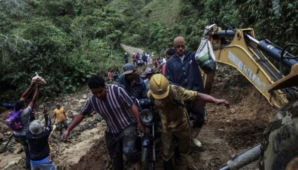 Κολομβία: Τουλάχιστον 12 νεκροί από τον χείμαρρο λάσπης που έπληξε μεταλλείο