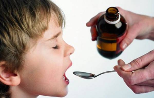 Λάθος η χορήγηση φαρμάκων στα παιδιά με κουταλάκια κουζίνας