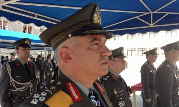 Αποχαιρετιστήριες επισκέψεις αρχηγού ΓΕΕΘΑ στην 1η Στρατιά και το ΑΤΑ στην Λάρισα