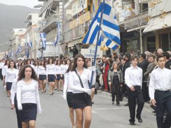 Η Μεσσηνία γιορτάζει την εθνική επέτειο - Στις 11:15 η παρέλαση στην Καλαμάτα