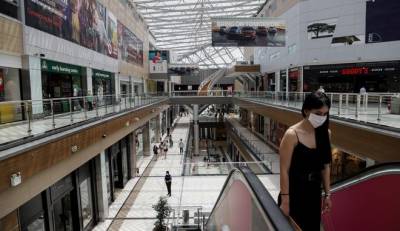 Πώς θα ανοίξουν malls, εκπτωτικά χωριά, κέντρα αισθητικής