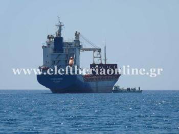 Απαγορεύτηκε ο απόπλους  του καραβιού που συγκρούστηκε ανοιχτά της Μεθώνης