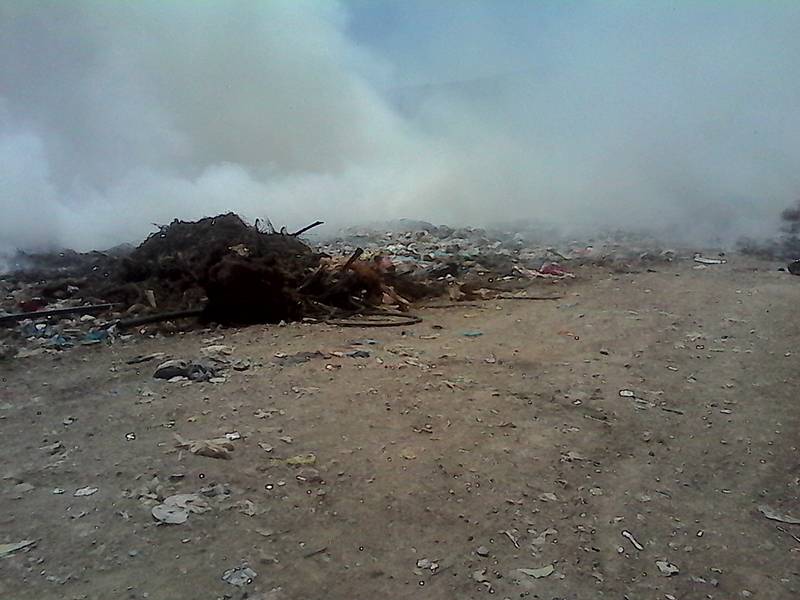 Τριφυλία: Φωτιά σε παράνομη χωματερή στο Αλιμάκι