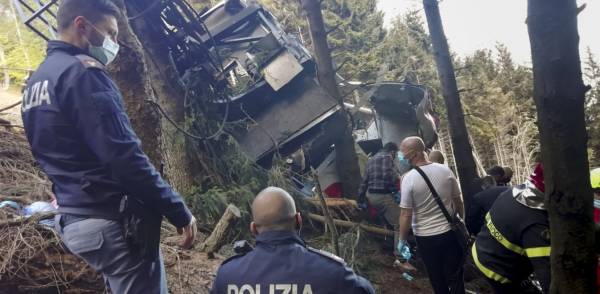 Ιταλία: Πέθανε ένα από τα δύο παιδιά που τραυματίσθηκαν σοβαρά κατά την πτώση καμπίνας τελεφερίκ