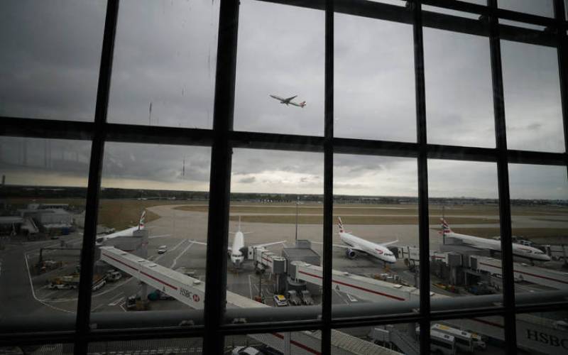 Ακυρώνονται πτήσεις για πάνω από 100.000 επιβάτες της British Airways