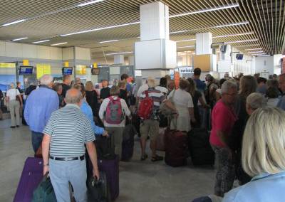 Τούρκοι με πλαστές ταυτότητες στο αεροδρόμιο Καλαμάτας