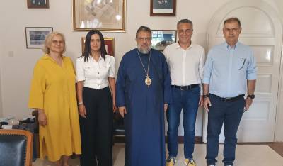 ΕΡΥΘΡΟΣ ΣΤΑΥΡΟΣ: Επίσκεψη στον Μητροπολίτη Μεσσηνίας