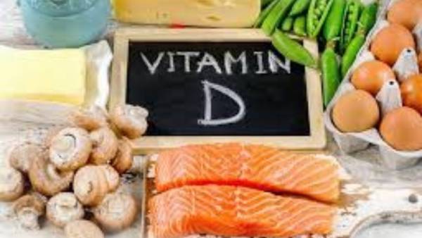 Η έλλειψη βιταμίνης D πιθανώς σχετίζεται με αυξημένο κίνδυνο COVID-19