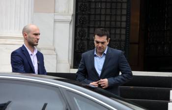Τσίπρας: "Ρήξη με τη διαπλοκή, λύση με την Ευρώπη"