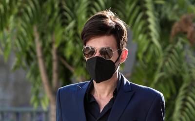 Φυλάκιση 26 μηνών με αναστολή στον Μένιο Φουρθιώτη για τις δήθεν επιθέσεις στο σπίτι του