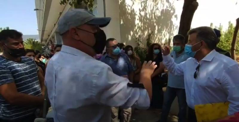 Διαμαρτυρία γονέων στην Καλαμάτα για την υποβάθμιση του Δημοτικού Σχολείου Μερόπης (βίντεο)