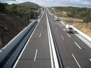 300 εκ. εγγύηση για τον αυτοκινητόδρομο Κόρινθος - Καλαμάτα