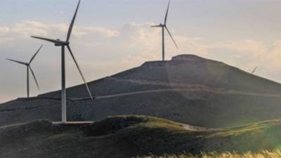 Ερευνες της Πυροσβεστικής στα αιολικά πάρκα όλης της Ελλάδας
