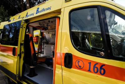 Αυτοκίνητο παρέσυρε πεζό στην πλατεία Γαργαλιάνων