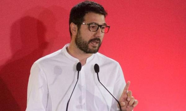 Ηλιόπουλος: Κατάργηση του 8ωρου, μείωση μισθού και στήριξη των εργοδοτών φέρνει το εργασιακό νομοσχέδιο