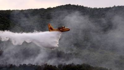 Συνεχίζει να καίει για 7η μέρα η φωτιά στο Παγγαίο Όρος