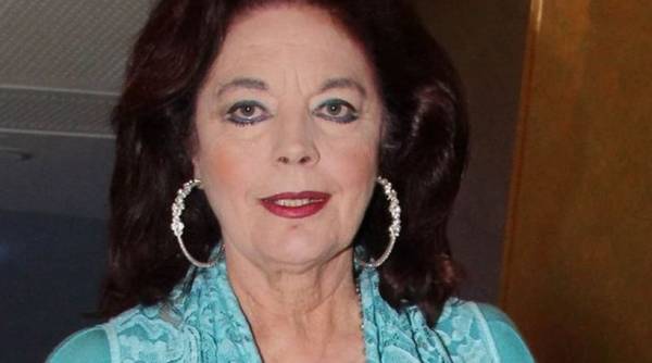 «Εφυγε» από τη ζωή η ηθοποιός Καίτη Παπανίκα