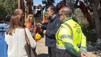 Κατεδάφιση αυθαίρετων κτισμάτων στο Ρέμα της Πικροδάφνης, στο Παλαιό Φάληρο