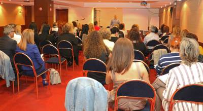 Επιτυχημένο το βιωματικό σεμινάριο NLP στην Καλαμάτα (βίντεο)