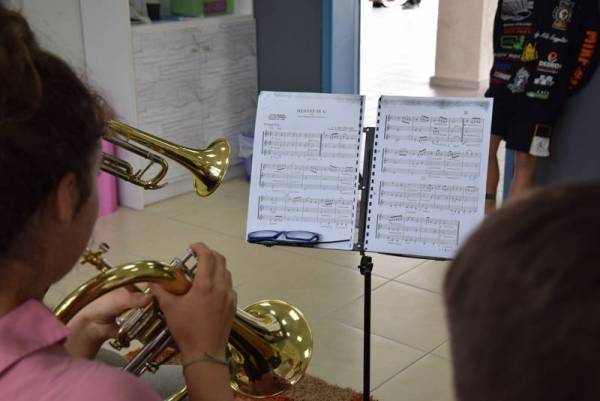 Δωρεάν διαδικτυακά μαθήματα μουσικής από τον Δήμο Τριφυλίας