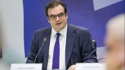 Πιερρακάκης: Κερδίζουμε 800 εκατ. το χρόνο από το 2029 και μετά με τις πρόωρες αποπληρωμές χρέους