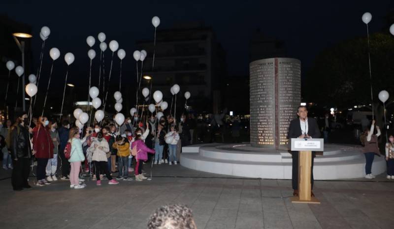 Επίσημη εκδήλωση για το Μνημείο Φωτός στην κεντρική πλατεία της Καλαμάτας