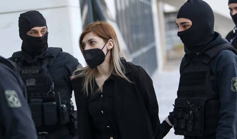 Η Ρούλα Πισπιρίγκου ξανά στο εδώλιο - Ανοίγει η αυλαία για την υπόθεση των θανάτων Μαλένας και Ίριδας