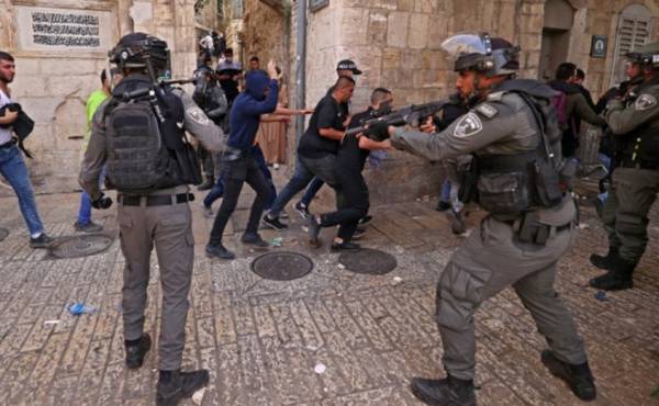 Ιερουσαλήμ: Γυναίκα προσπάθησε να μαχαιρώσει αστυνομικούς