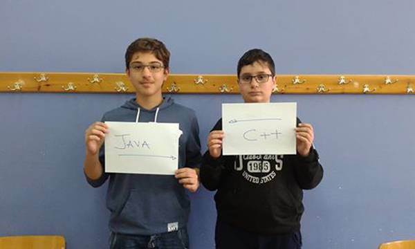 2 μαθητές του 6ου Γυμνασίου Καλαμάτας εκπρόσωποι της Πελοποννήσου σε διαγωνισμό Πληροφορικής