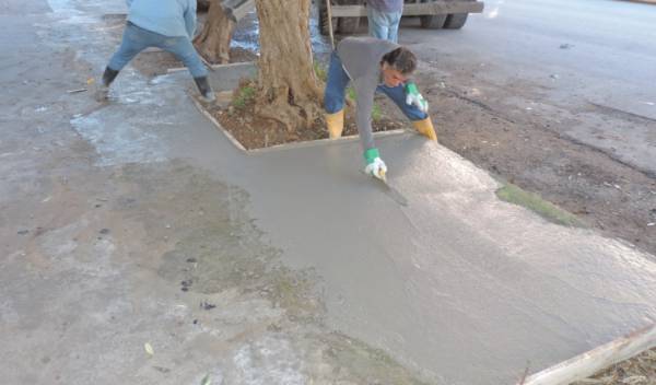 Καλαμάτα: Παράταση για κατασκευή πεζοδρομίων στη Λακωνικής