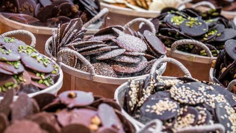Η κατανάλωση μαύρης σοκολάτας συνδέεται με μειωμένο κίνδυνο διαβήτη τύπου 2
